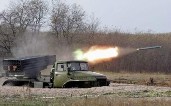 Позиции сил АТО возле Гнутово боевики дважды обстреляли из "Градов", - сектор "М"