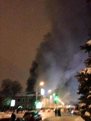 ГосЧС: Причиной пожара в кафе Харькова стал взрыв газового обогревателя