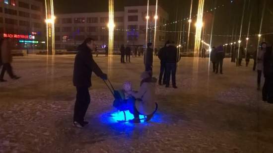 Новый год в Борисове: нас обыскали, но праздника не показали