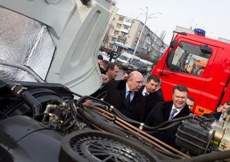 Украинский АвтоКрАЗ расширит производство в 2015 году