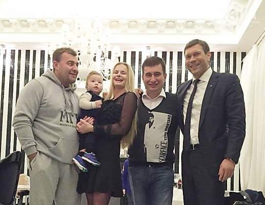 Разыскиваемый одесский политик Марков гуляет в Москве в компании Пореченкова и Царева