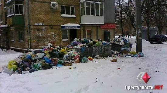 В Николаеве главы районов отчитались о прогрессе в вывозе мусора, но сетуют, что горожане за три дня выбросили месячную норму