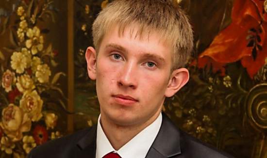 В России компания сына замгубернатора избила, обстреляла из «травмата» и едва не задавила полицейского
