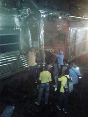 В Бразилии столкнулись два поезда - пострадало около 140 человек