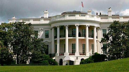 2 февраля Обама представит проект госбюджета США на 2016 год, - Белый дом