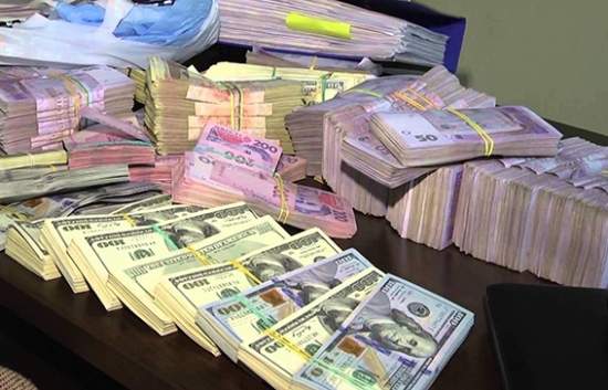 Сотрудники МВД ликвидировали конвертцентр, отмывавший деньги на продажах зерна