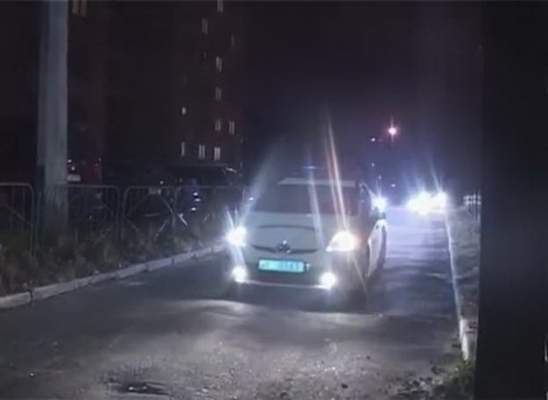 В Киеве милиция задержала парня, угрожавшего прохожим скальпелем