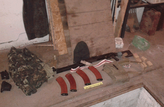 В Северодонецке боевик из отряда Паши Дремова прятал ручной пулемет Калашникова и 400 патронов (фото)