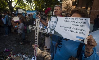Аргентина: Убитый прокурор хотел арестовать президента страны