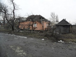 Фоторепортаж разрушений микрорайона «Черемушки» города Попасная