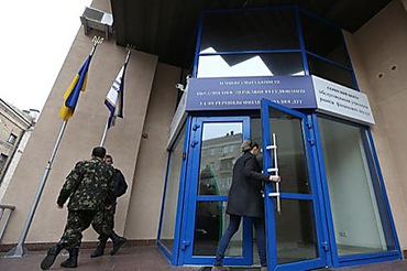 В Киеве на взятке в 60 тысяч гривен задержали главу департамента Нацкомфинуслуг