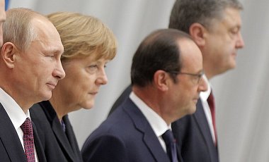 Порошенко, Олланд и Меркель покинули Минск без заявлений