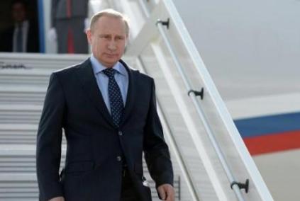 В.Путин прилетел в Минск на саммит в "нормандском формате" 17:32 "Роснефть" проиграла суд в Амстердаме по иску бывших акционеров "ЮКОСа"