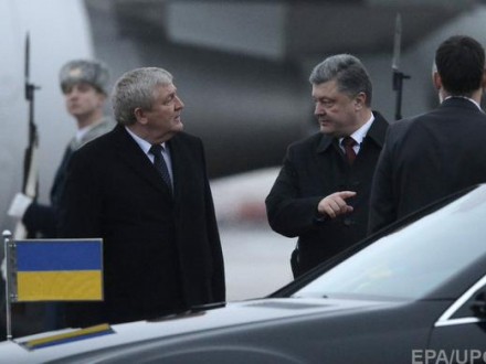 П.Порошенко прибыл в Минск на саммит "нормандской четверки"
