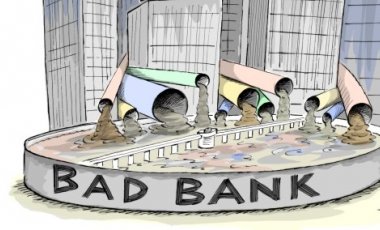 Тяжелое решение Гонтаревой: что делать с большими плохими банками