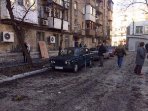 Фотофакт: боевики в Донецке устроили стрельбу вблизи жилых домов