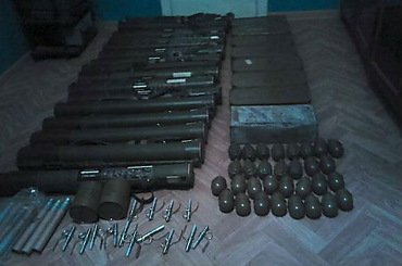 В Одессе у местного жителя, готовившего теракты, изъяли огромный арсенал оружия, - СБУ