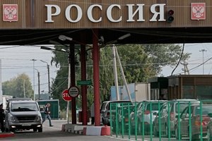 Украина закрыла треть пунктов пропуска на границе с Россией