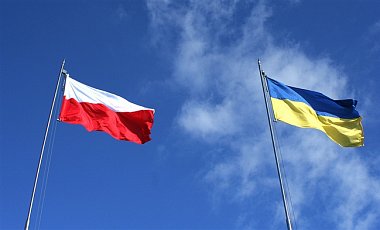 Польша намерена оправить военных инструкторов в Украину