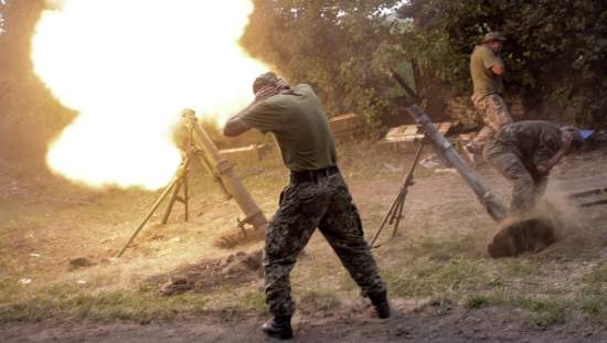 Генсек ОБСЕ призвал остановить огонь в Дебальцево минимум на три дня