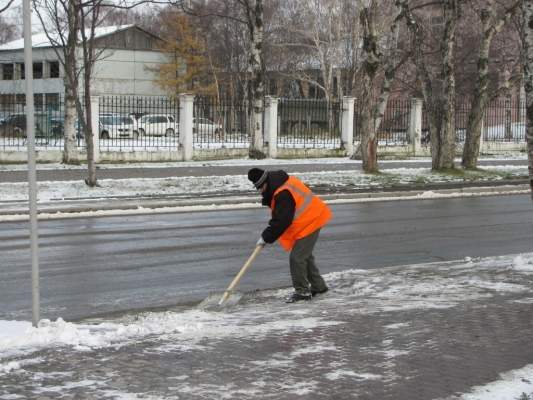 Укргидрометцентр прогнозирует на 6 февраля гололедицу и налипание мокрого снега