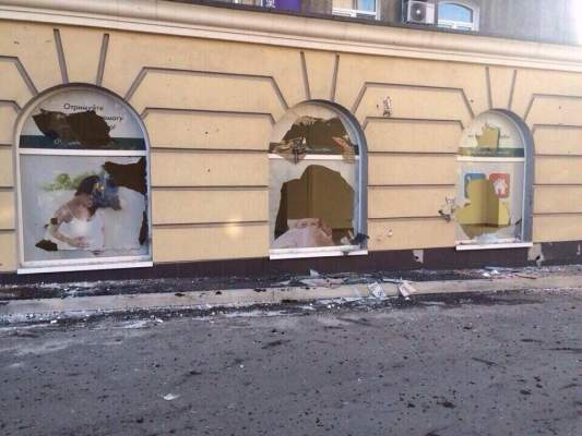 Фотофакт: боевики в Донецке устроили стрельбу вблизи жилых домов