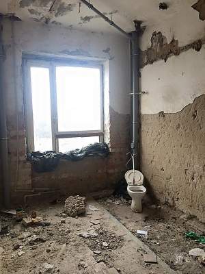 Волонтеры показали в каких ужасных условиях живут Днепропетровские десантники перед оправкой в зону АТО