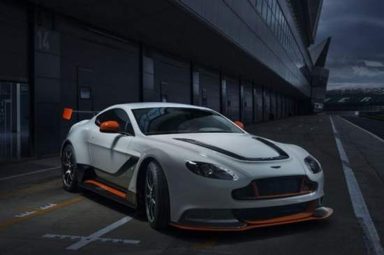 Aston Martin представил самый мощный Vantage (Фото)