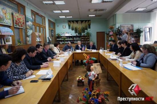 В Николаеве, чтобы «услышать голос» предпринимателей, побывал посол США
