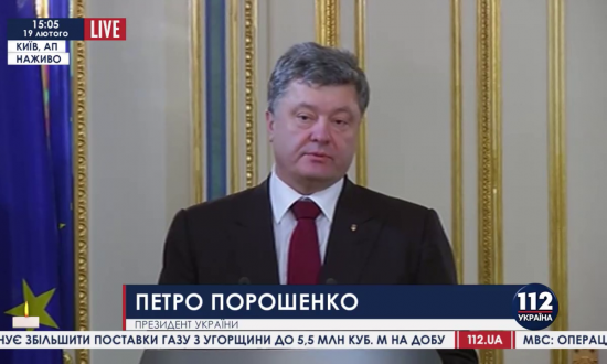 Порошенко назвал фальшивым отвод тяжелой техники боевиками на Донбассе