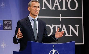 НАТО обеспокоен внезапными военными учениями России