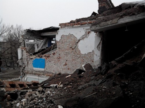 Дебальцево сегодня: разбитый и опустевший город (фоторепортаж)