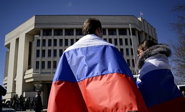 Через год после аннексии Крым погрузился во мрак - WSJ