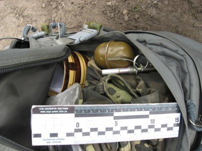 В Днепропетровской обл. задержали военнослужащего, укравшего боеприпасы со склада