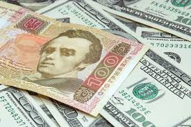 НБУ установил официальный курс гривны на уровне 23,28 грн за доллар