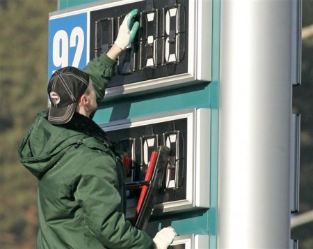 Рост цен на бензин весной не должен быть больше 10%