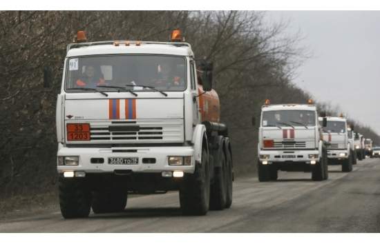 РФ в марте планирует отправить на Донбасс 3 гумконвоя