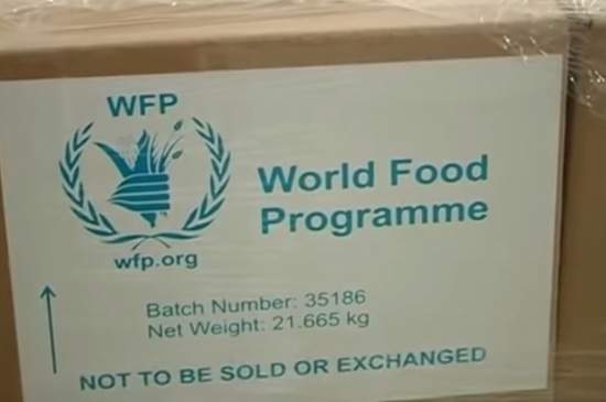 В Рубежном «нашлись» 9000 ящиков гуманитарной помощи ООН, «спрятанные» на «черный день» (видео)