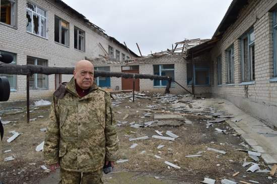 В Луганской области боевики разрушили 40 школ и садиков (фото)
