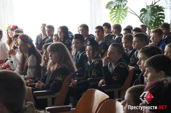 Клуб юных моряков Николаева в рамках патриотического проекта собрал и передал помощь десантникам из 79-й ОАМБр