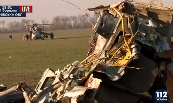 ГШУ: Двух пострадавших при крушении Ми-24 в Киеве готовят к операции, вертолет сгорел