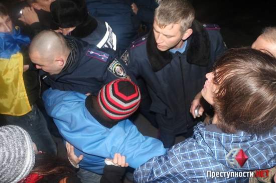 Спустя почти полтора года в прокуратуре решили открыть дело по силовому разгону Евромайдана в Николаеве