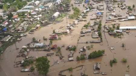 На устранение последствий прошлогоднего наводнения в Алтайском крае, выделят 1,2 млрд. рублей