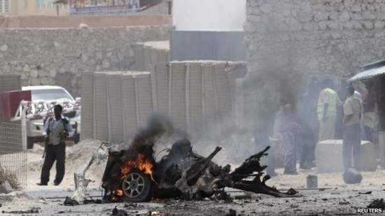 В Сомали в результате нападения боевиков на отель погибли 10 человек