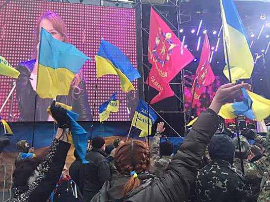 В Днепропетровске прошел митинг, на котором команда Коломойского отчиталась за год работы. ОНЛАЙН
