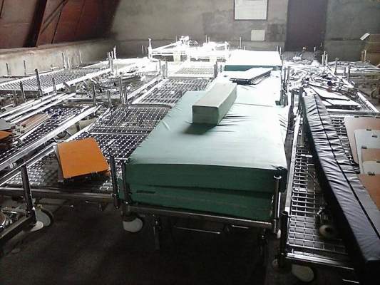 Николаевский военный госпиталь получил от волонтеров многофункциональные кровати, тумбы и матрасы