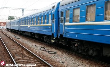Укрзализныця назначила 10 дополнительных поездов на Пасху