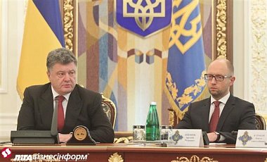 Яценюк заявил о единстве и согласованности действий с Порошенко