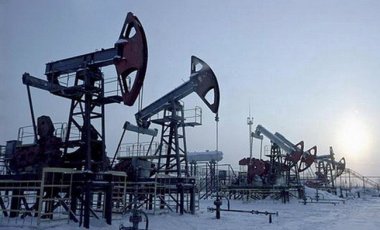 Российская нефть за год подешевела на 49%