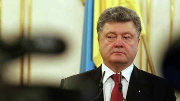 Захарченко раскритиковал слова Порошенко о реинтеграции Донбасса